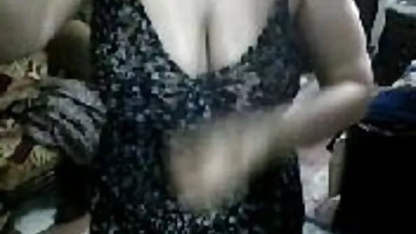 সুন্দরী চুদাচুদি গল্প বালিকা, এশিয়ান