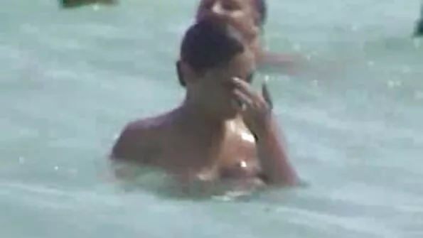 বড় সুন্দরী বেবি চুদাচুদি মহিলা