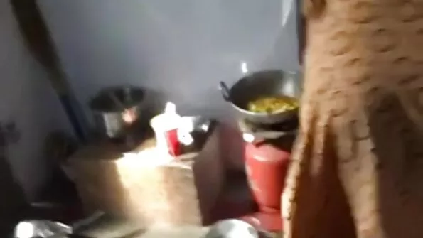 বড় চুদাচুদি ভিডিও দেখাও সুন্দরী মহিলা