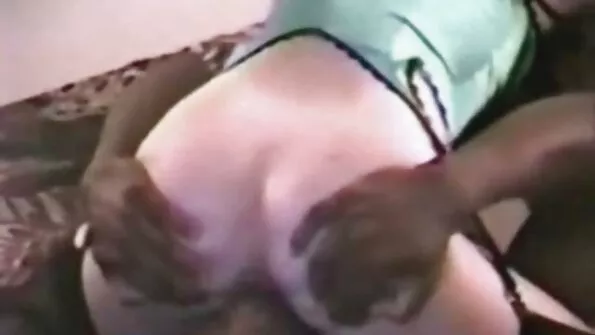 বড়ো বুকের পুটকি চোদা মেয়ের